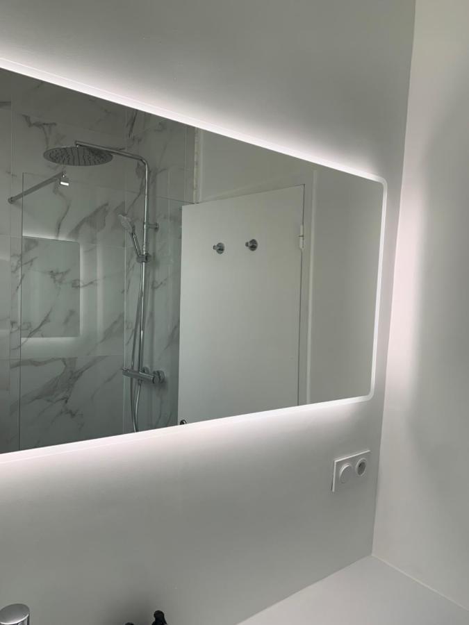 Appartement Charming Eiffel Tower Paris
